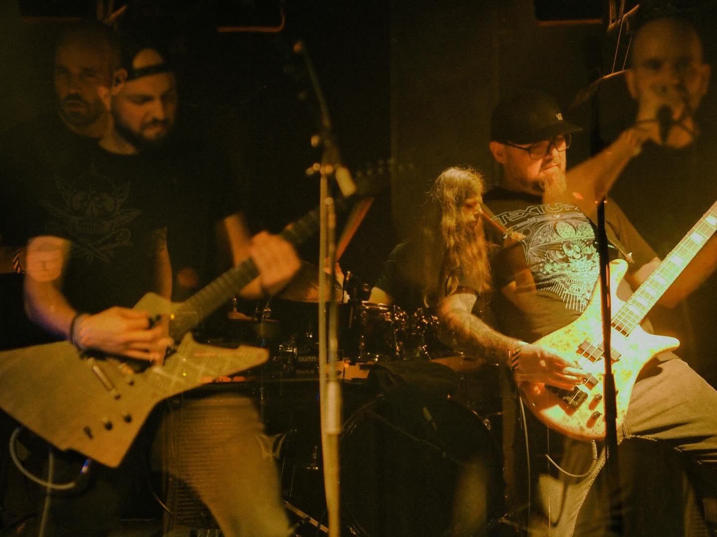 Some awesome shots from our Vienna show at @escape.wien by @newshaum, thanks so…